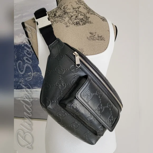 Gucci GG Supreme Embossed Crossbody Belt Bag Sling Black Leather - Picture 4 of 10